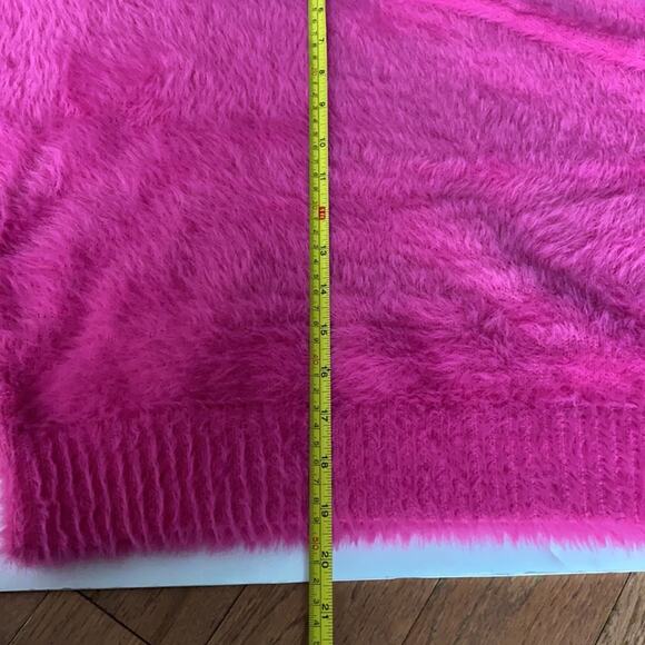 MCGUIRE Pallenberg Cloud Crewneck Fuzzy Sweater in Valley Girl Pink Barbiecore M - Picture 13 of 13